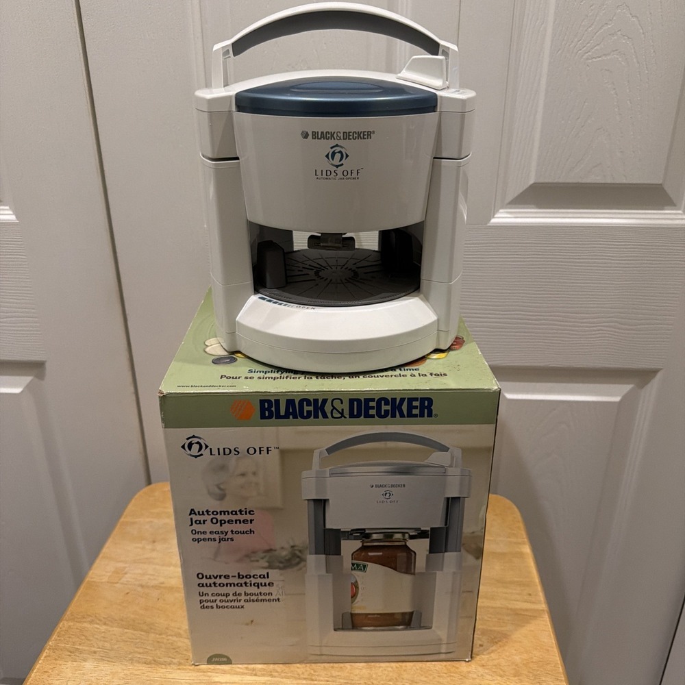 Black & Decker Lids Off  Automatic Electric Jar Opener JW200 White